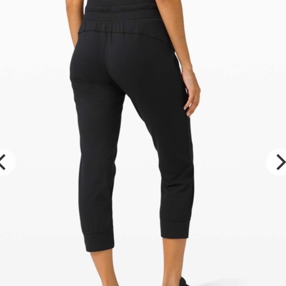 Lululemon Ready to Rulu Jogger Crop Black SZ 2 - Picture 8 of 8